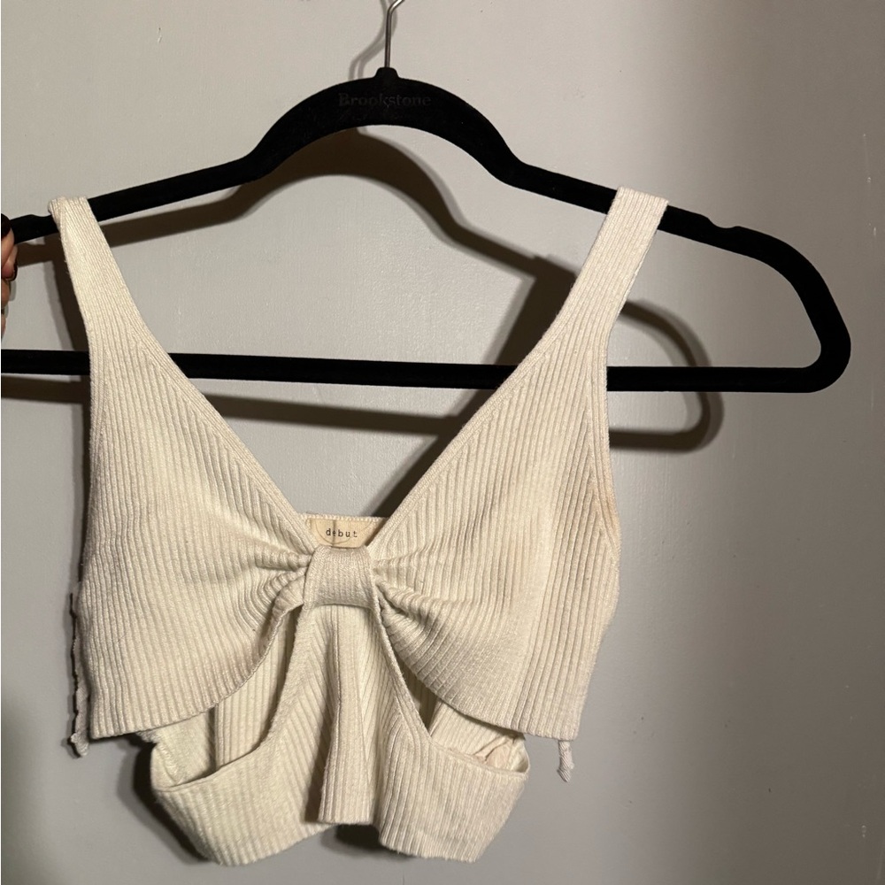 White cut out tank